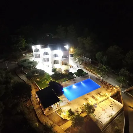 Aparthotel Agnanti Boutique 4*