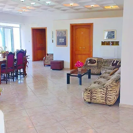 Agnanti Boutique 4*